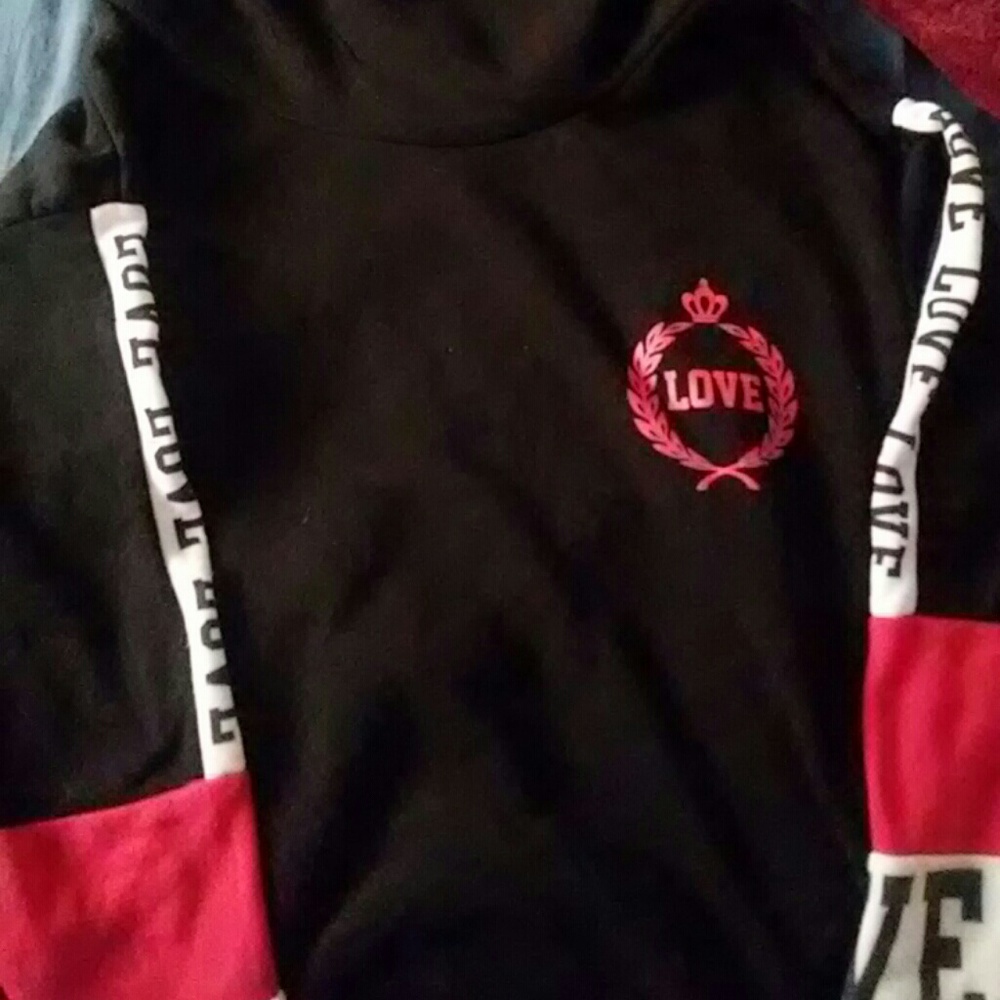 Love hoodie